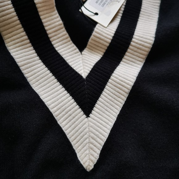 New L'agence Deep V neck Full length Sweater Pullover XS Nautica Academic - Picture 6 of 8